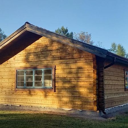 Vackert Belaegen Laegenhet I Gesunda Apartment Solleron Bagian luar foto