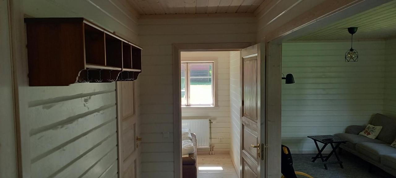 Vackert Belaegen Laegenhet I Gesunda Apartment Solleron Bagian luar foto